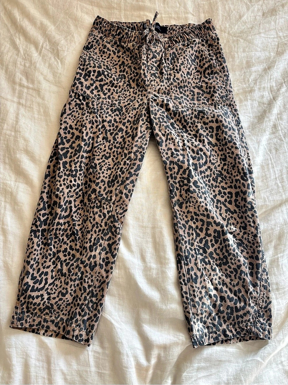 Gap Pull-On Barrel Leopard Print Cotton Pants Size Medium